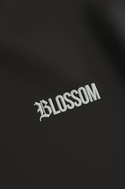 T-shirt o Luźnym Kroju Czarny z Nadrukiem Strellson