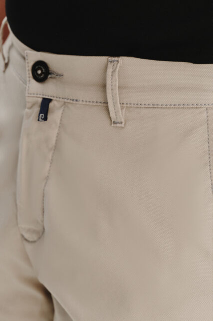 Spodnie Chino Calais Beżowe Mikrowzór Pierre Cardin