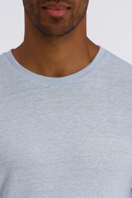 Jasnoniebieski T-shirt z Mieszanki Lnu Pierre Cardin